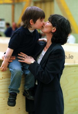 Catherine Connolly receives a congratulatory kiss from her three years [old] son Brian Thomas when she was elected for the first time to Galwayhttp://photos.galwaynews.ie/aetopia/WebObjects/CTShop.woa/3/wa/p?cl=gxB1QT962fdnAeS3AxFkBg..a&wosid=JnYpTGzC9Z4b9Ekfm0ejzM&woinst=3&ts=uZ3lCwhFfUwJ48_zN_AQzA..a