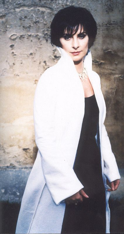 Enya ♡ haha somewhat Snow Queen-esque for the photoshoot