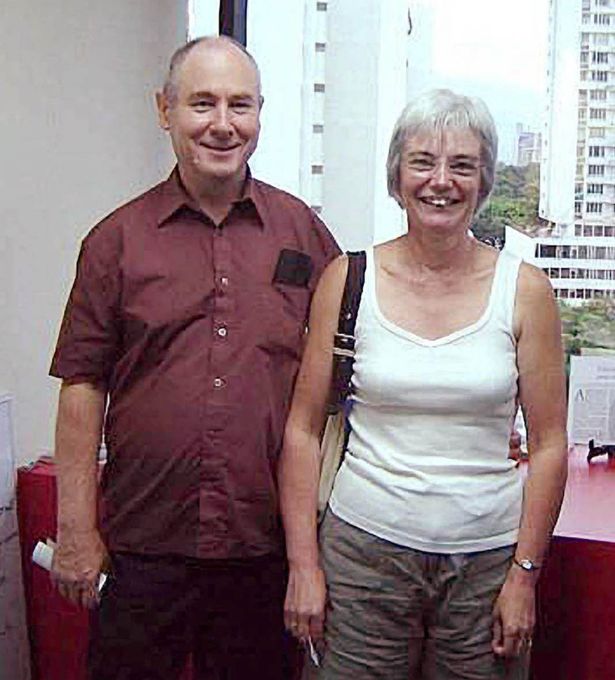 1_JOHN-DARWIN-AND-ANNE-DARWIN-IN-PANAMA.jpg
