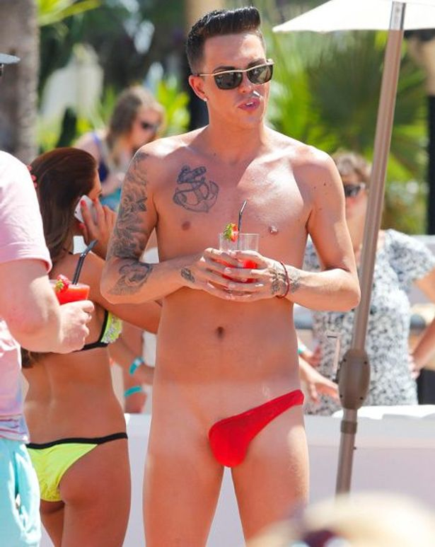 632497_1402582112_bobby-norris-pants-naked-thongs-towie_c9405f96c65ef77b92604760a255d276.jpeg