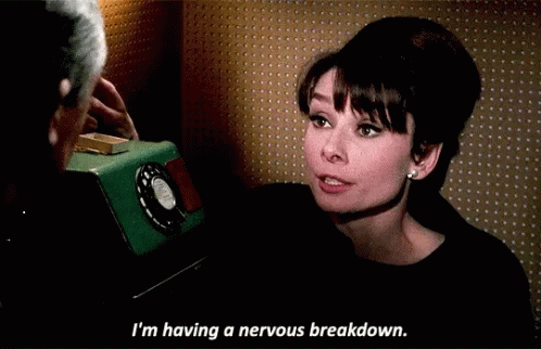 breakfast-at-tiffanys-audrey-hepburn.gif