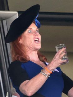 dd45498336374fa6a44b8cde0fdb6326--sarah-duchess-of-york-sarah-ferguson.jpg