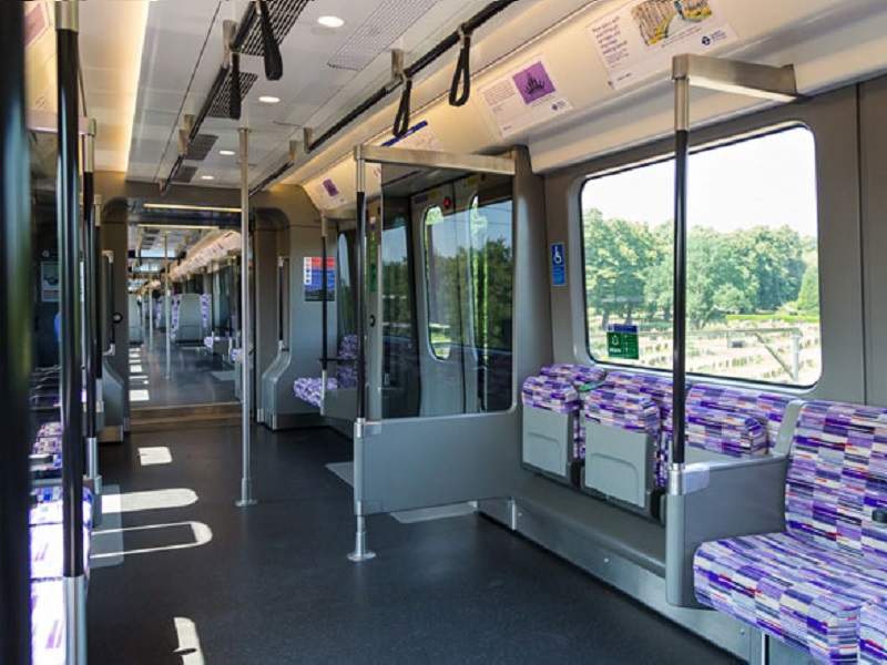 elizabeth-line-train-interior-seats.jpg