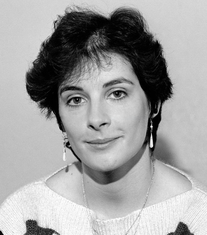 Enya 1986 ♡