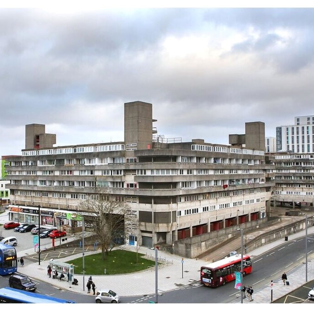 Exterior-1.jpg