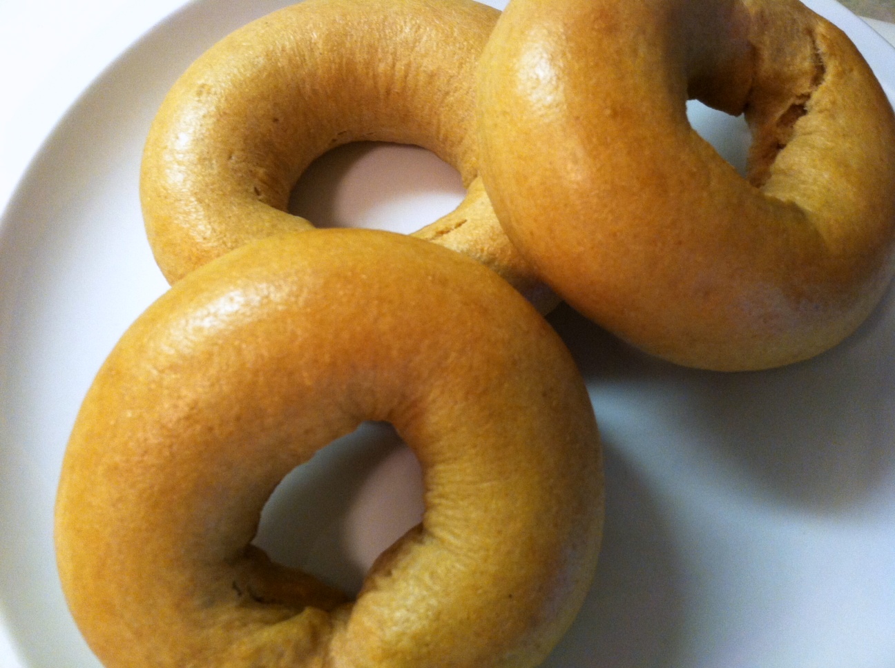 plain-bagels-on-plate-3-edited.jpg