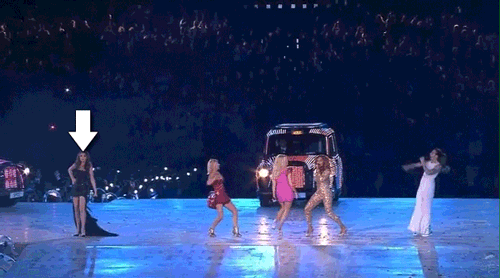 rs_500x278-131209125152-london-olympics-2012-closing-ceremony-victoria-beckham-performance.gif