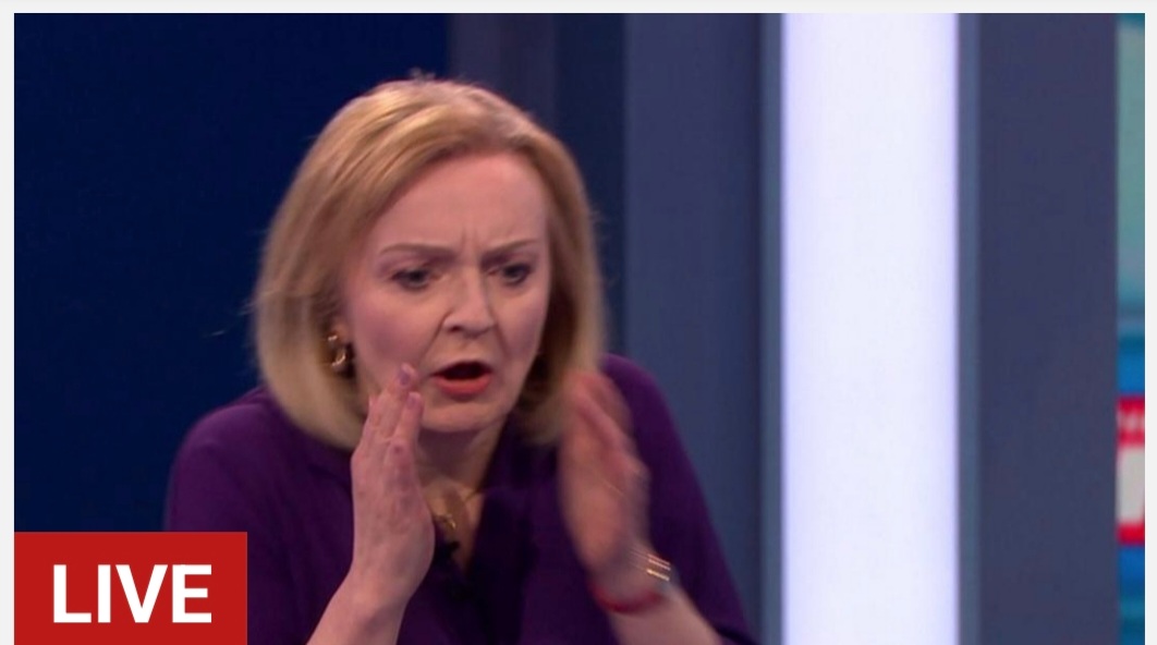 Screenshot_20220726-190639_BBC News.jpg
