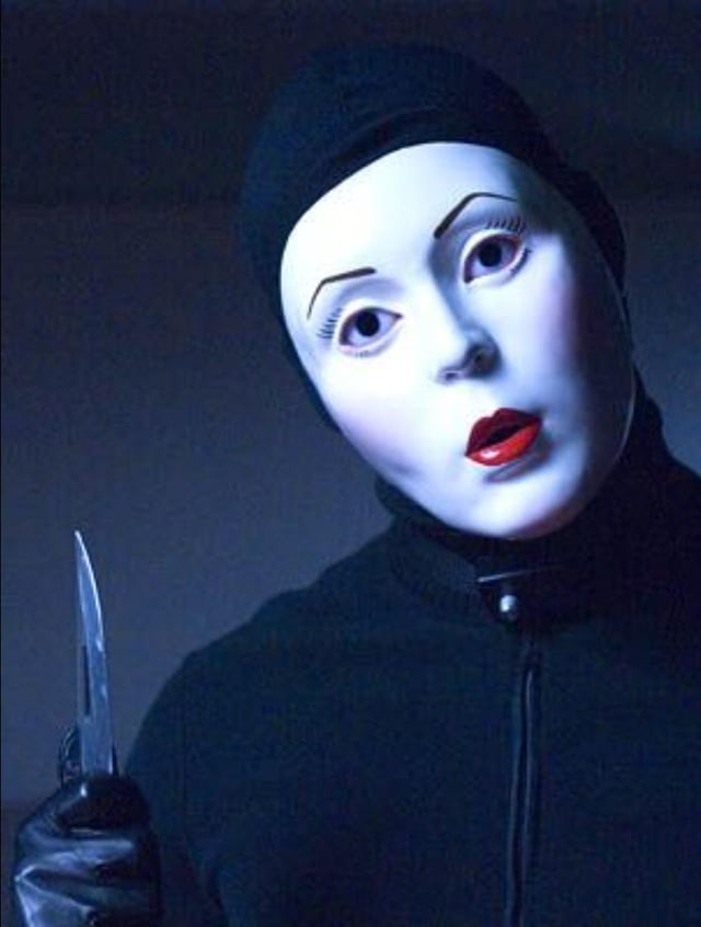 the-carver-from-nip-tuck-v0-0ds2kzrnvznd1.jpeg