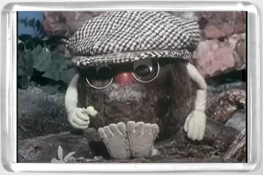 The-Flumps-Grandpa-Flump-Fridge-Magnet.webp