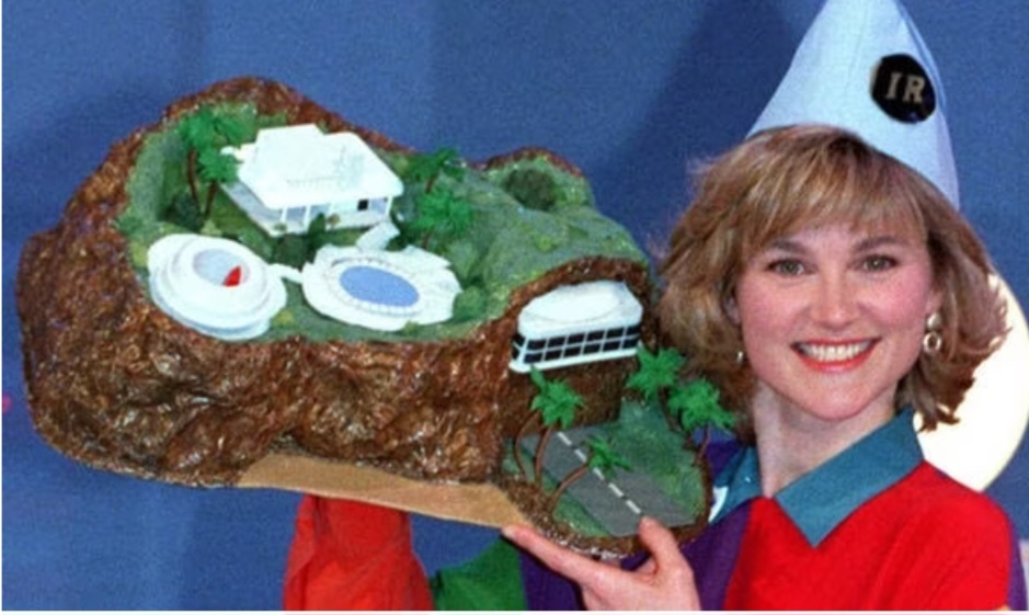 Tracy Island.jpg