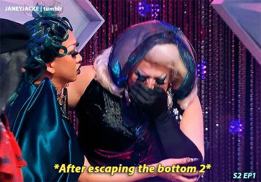 tumblr_d48b706f19fe020a17ad6d16c7d2f346_7d1ae183_540.gif