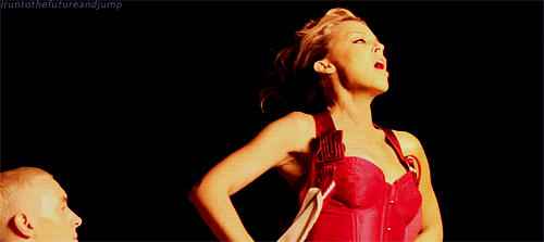 tumblr_mh4tev1gh51r0jd3uo1_500.gif