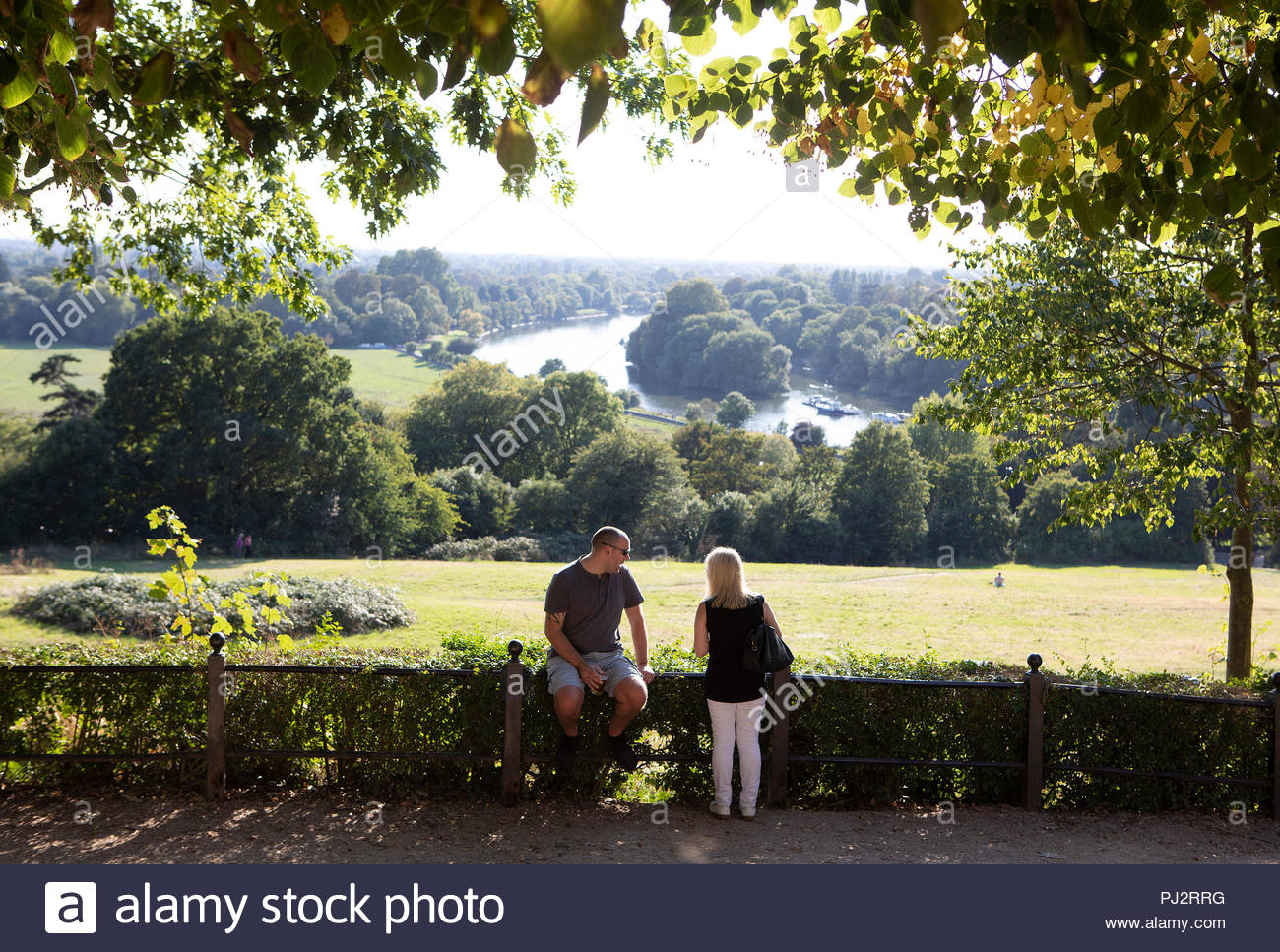 view-from-the-terrace-walk-on-richmond-hillrichmondsurrey-PJ2RRG.jpg