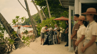 wlotus-ezgif.com-video-to-gif-converter (1).gif