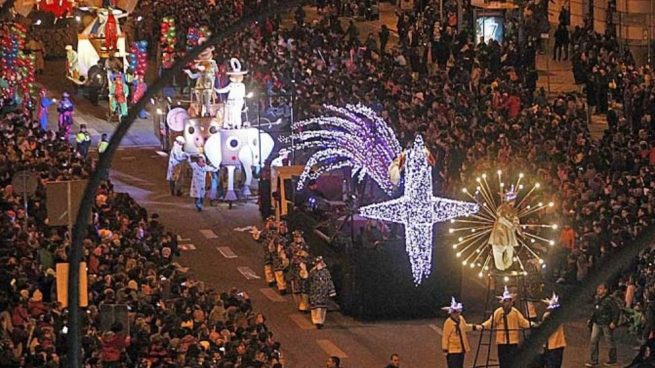 cabalgata-reyes-mago-valencia-2019-655x368.jpg
