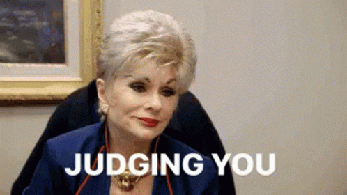 mama-dee-dandra-simmons.gif