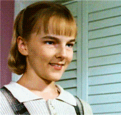 tumblr_mtvmp1EwVI1rnf5opo5_250.gif