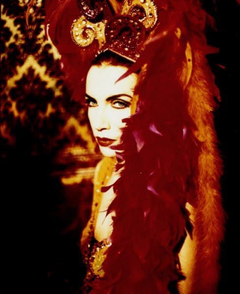 Annie-Lennox-Satoshi-Diva-20.jpg