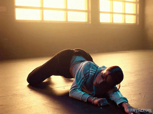 anitta-anita.gif