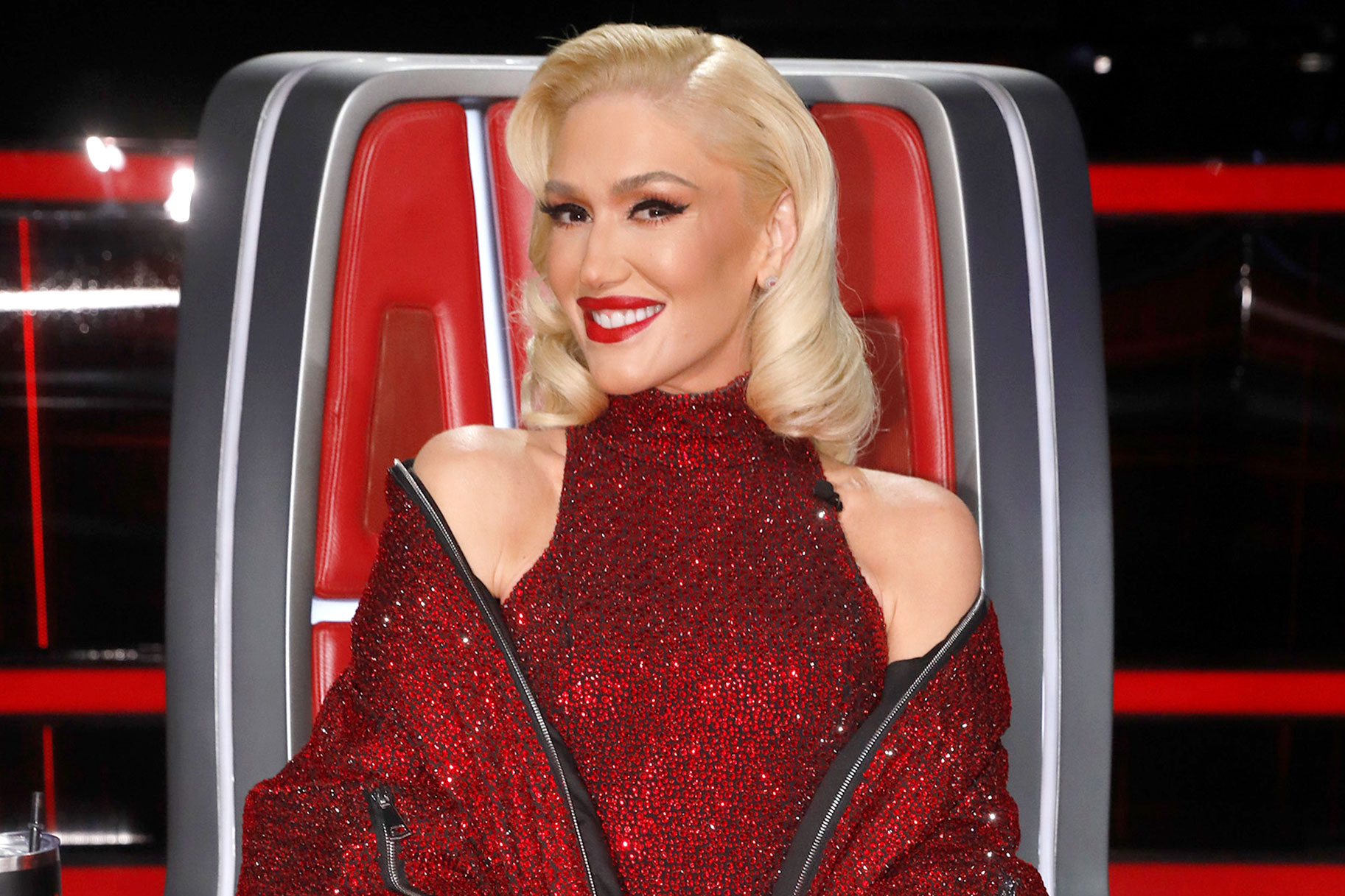 gwen-stefani-the-voice-2220b-1.jpg