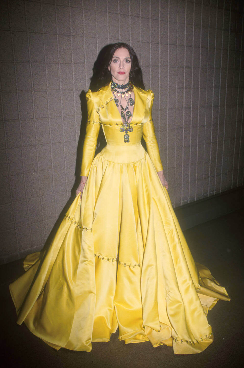 Madonna-2.jpg