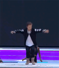 giphy.gif