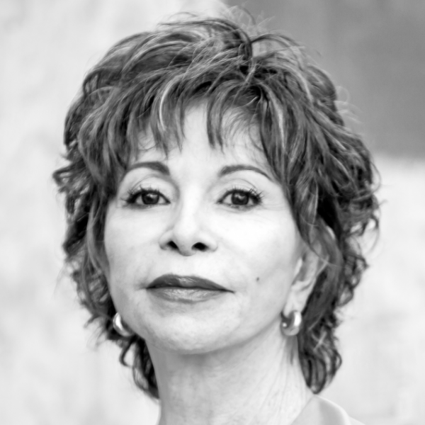 isabelleallende_cahalloffameinductee_0.png