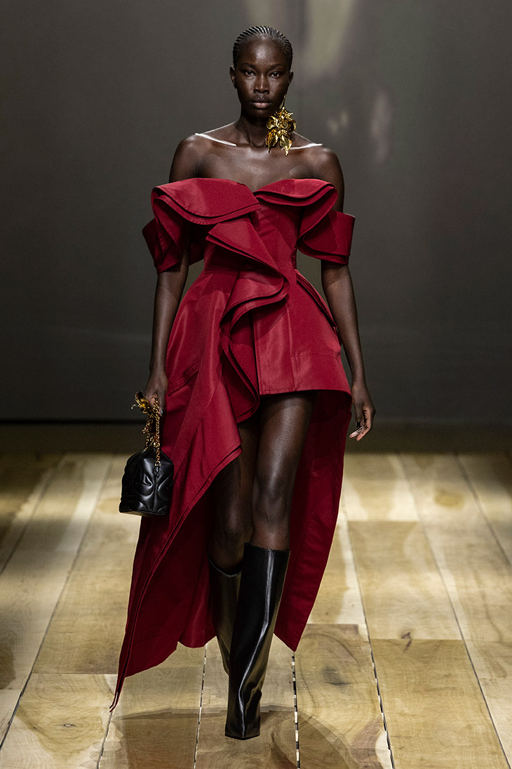 ALEXANDER MCQUEEN