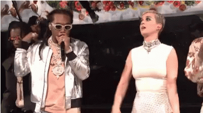 katy-perry-dancing.gif
