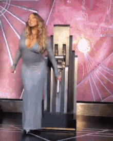 mariah-carey-lever.gif