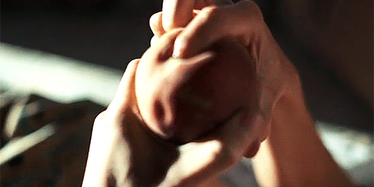 tumblr_p2ai30LxLq1wmy13to6_r2_540.gifv