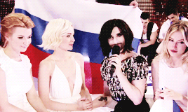 tumblr_nouxopVT1s1uwr1tho7_400.gif