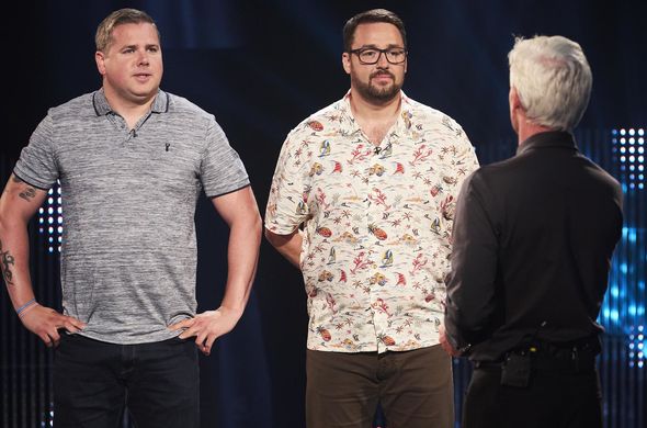 Phillip-Schofield-with-Jason-and-Stephen-Manford-2714888.jpg