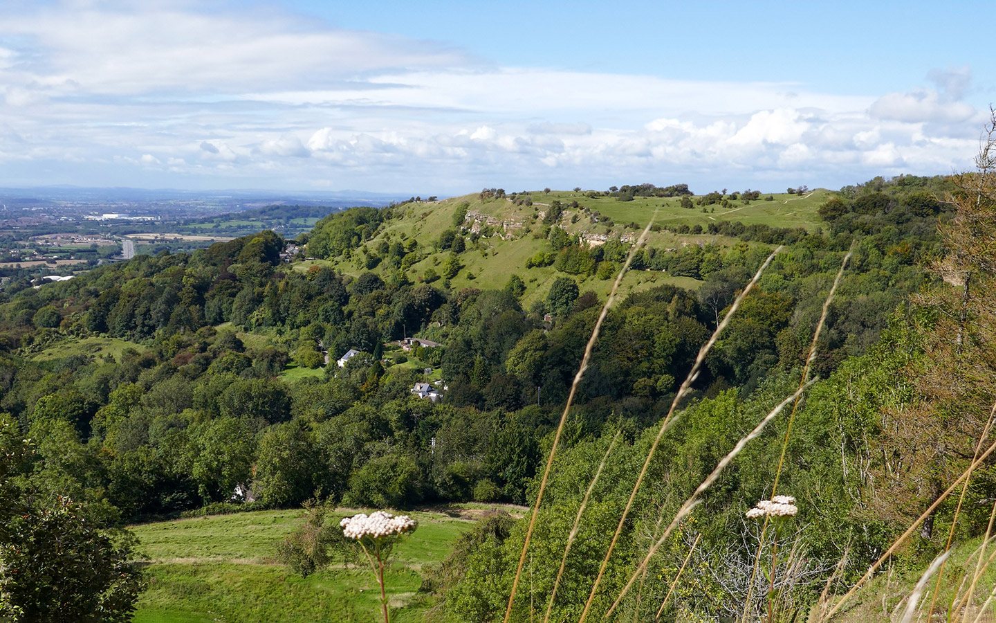 explorethecotswolds.com