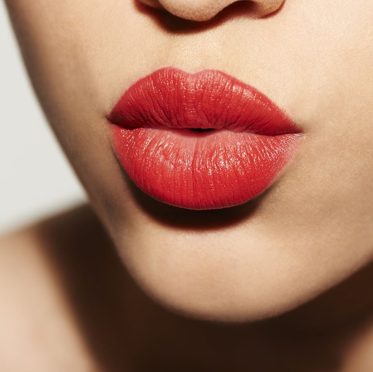 lip-wrinkles-1551826214.jpg