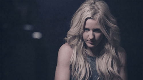 146a8514e00ad9da468612293676.gif