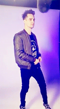 tumblr_o299qcDQVa1td7530o2_250.gif