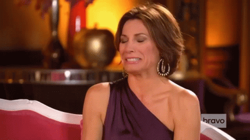 laugh-luann.gif