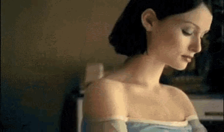 sophie-ellis-bextor-sexy.gif
