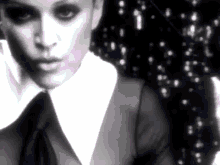 madonnaerotica-madonna.gif