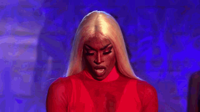 tayce-drag-race.gif