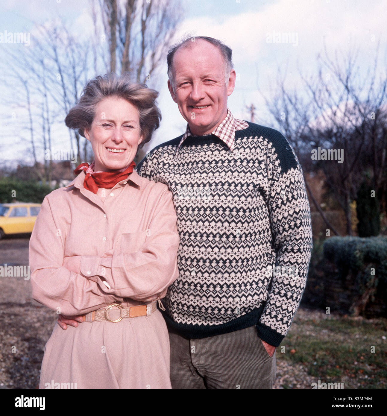 frank-bough-tv-presenter-with-his-wife-nesta-bough-B3MP4M.jpg