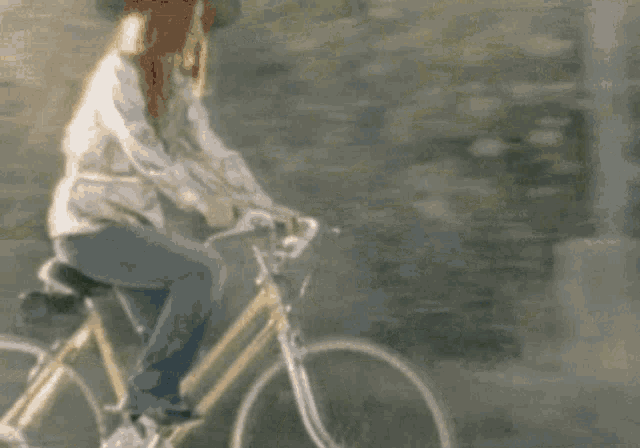 tori-amos-fast-horse.gif