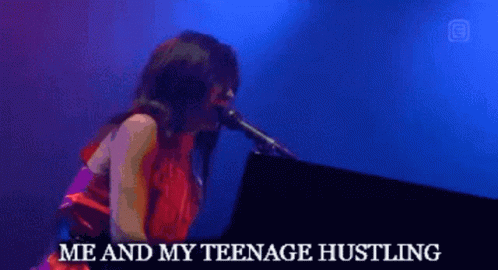 tori-amos-teenage-hustling.gif
