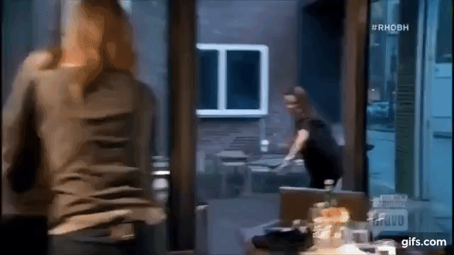 MwGv4Q.gif