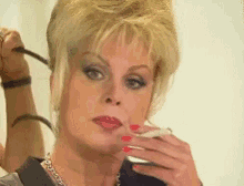patsy-abfab.gif