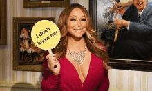 mariah-carey-dont-know-her.gif