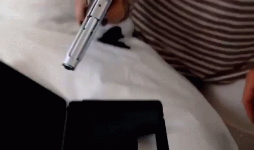 tFMvaNO.gif