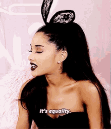 ariana-grande-tumblr.gif
